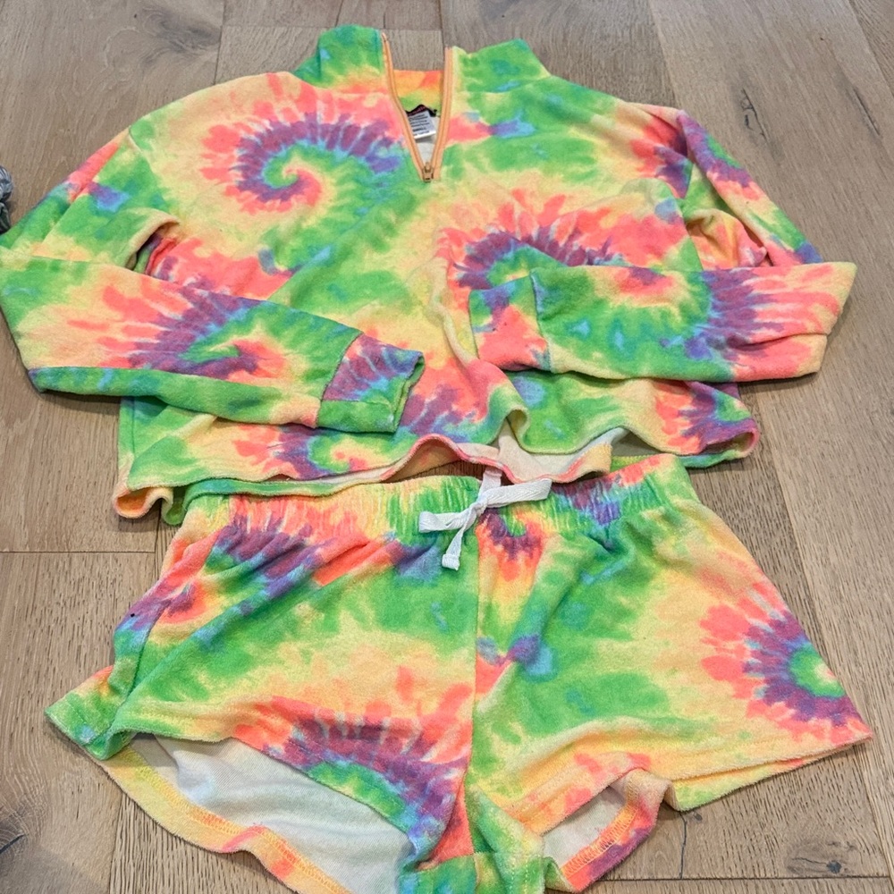 Macy's Tie-Dye Lounge Set